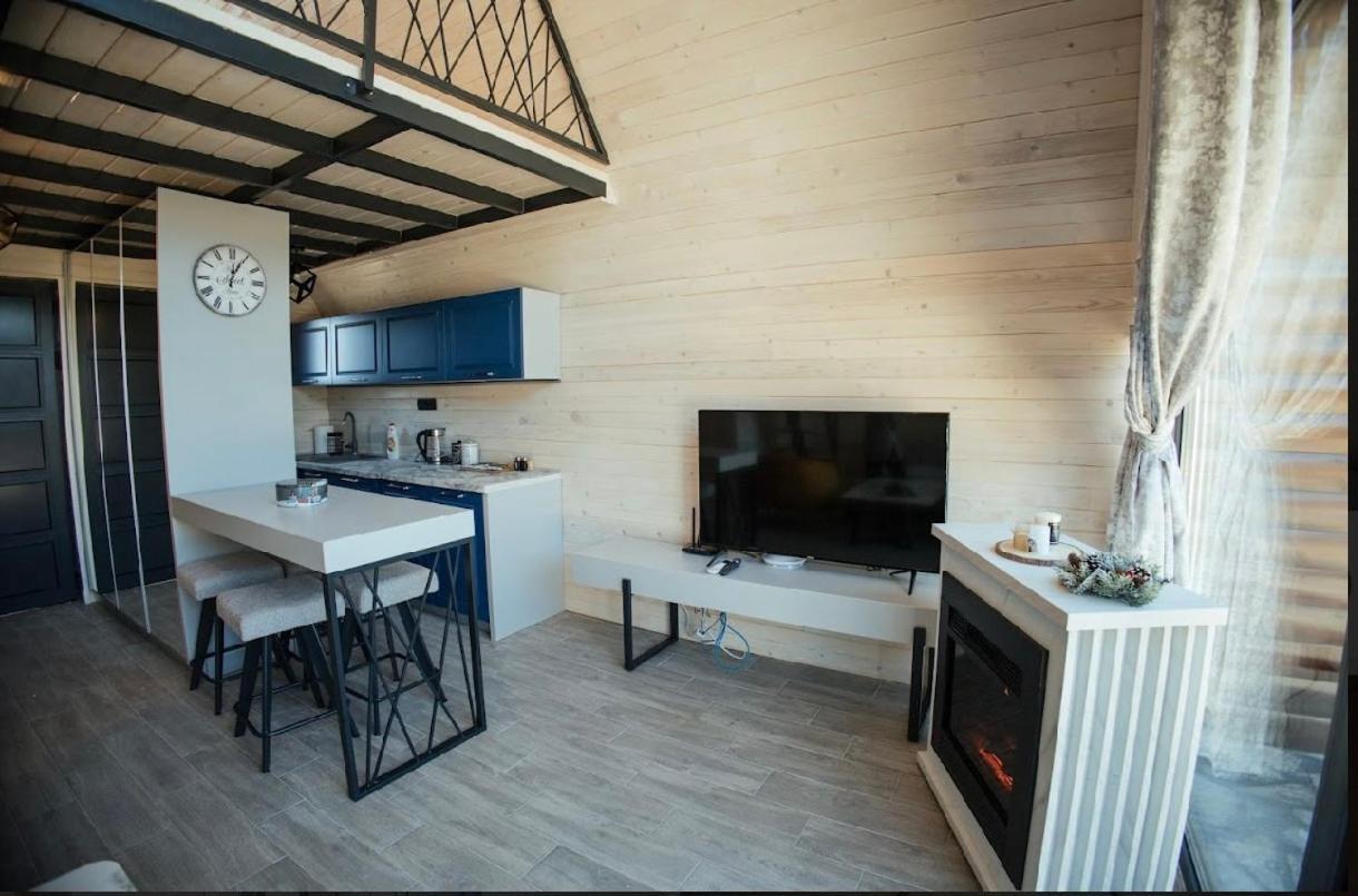 Sirius Lux Apartmani 자블야크 외부 사진
